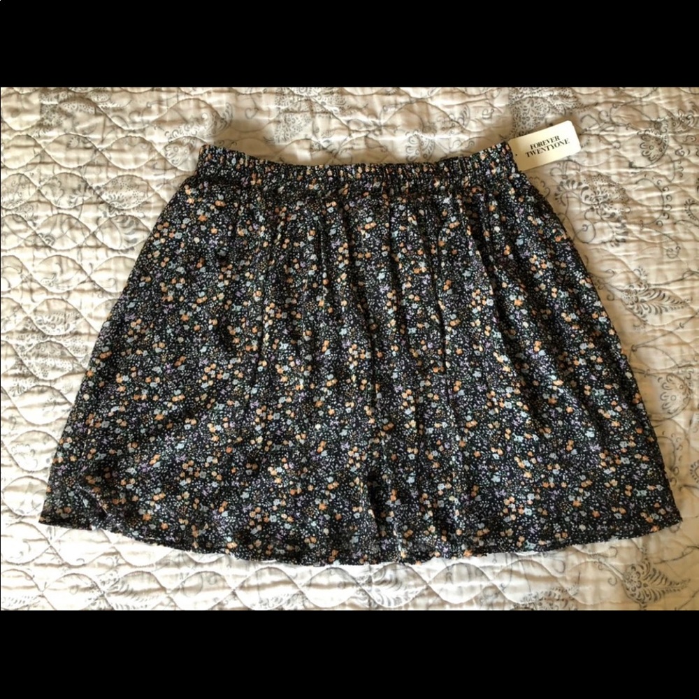 Forever 21 Floral Flouncy Mini Skirt